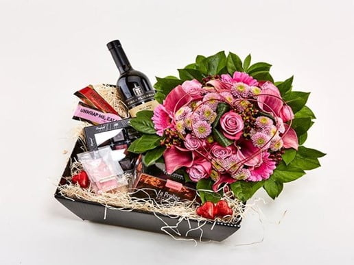 Gl d Ham Med En Gavekurv Avisoversigten Gl d Ham Med En Gavekurv Avisoversigten